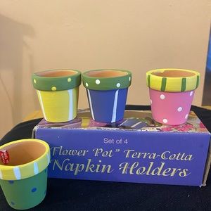Flower pot terra-cotta napkin holders